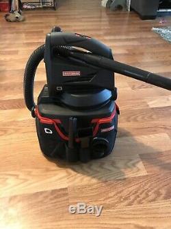 Craftsman C3 19.2 Volt Cordless Wet Dry Vac / Blower with Accessories Works Great