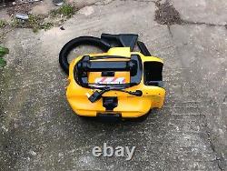 DeWalt DCV584L 18V XR L-Class Wet & Dry Vacuum (Body Only)