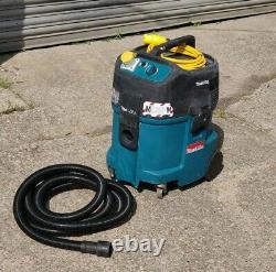 Makita 447M 110v Wet & Dry Vacuum Dust Extractor Vac hose M class hoover Vat Inc