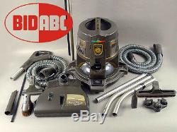 Rainbow E2 bagless wet/dry vacuum with attachments model E2 Type12