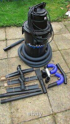 SkyVac Atom Wet & Dry Gutter Cleaning Vacuum 10.5M / 34Ft With Recordable Camera